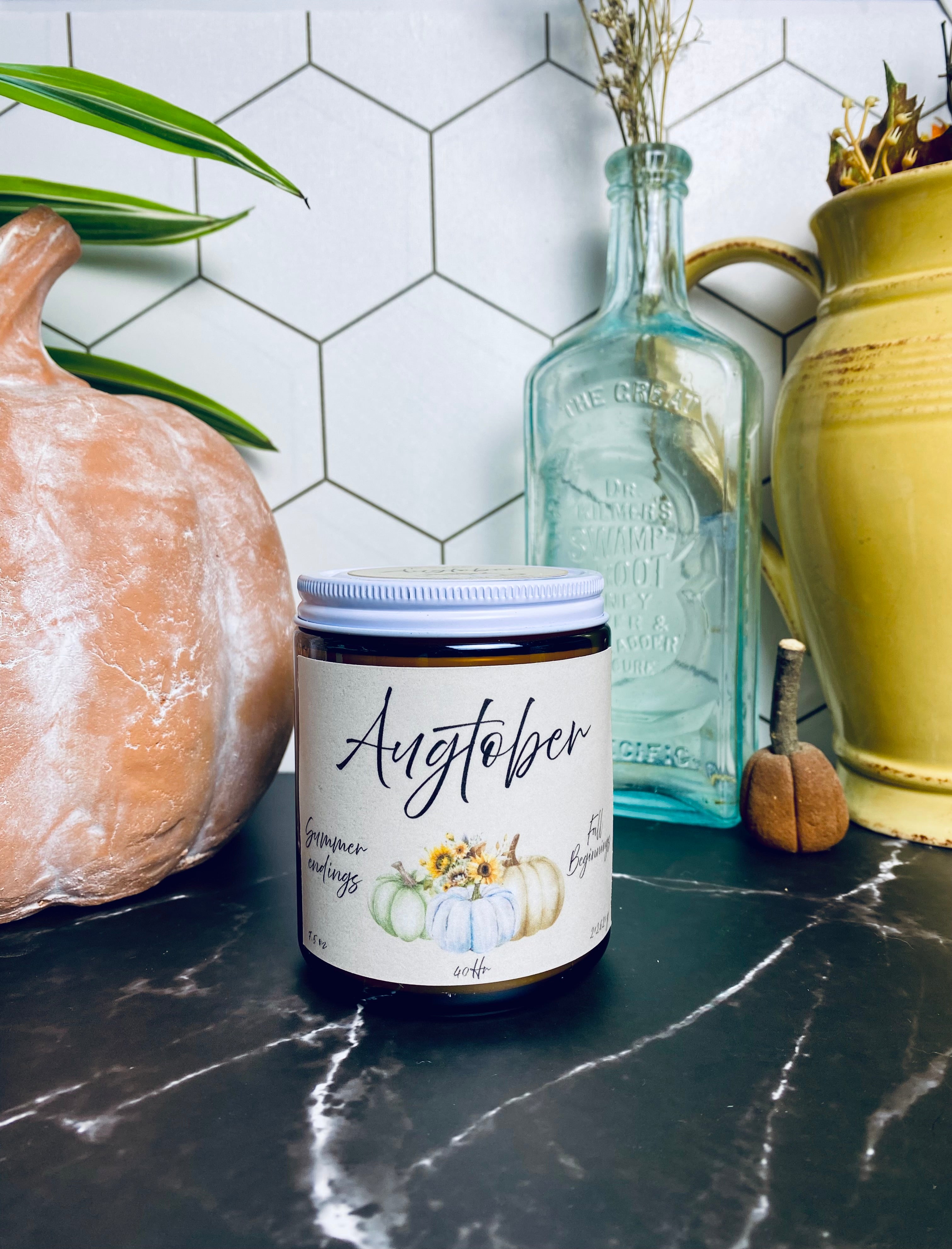 Augtober Candle