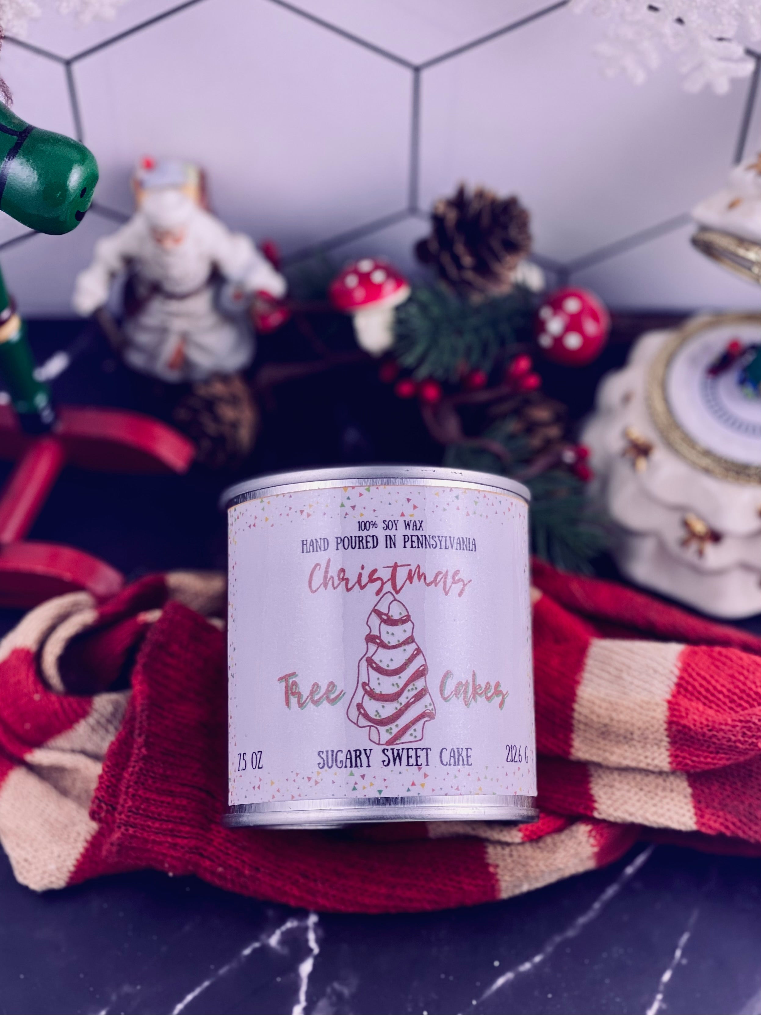 Christmas Tree Cakes Candle (Tin)